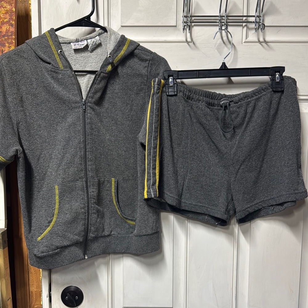 Gray Short-Sleeve Hoodie and Shorts Set